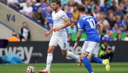 世界杯直播软件官网-3轮相同首发换来3连胜 瓜帅不整活曼城就能拿3分